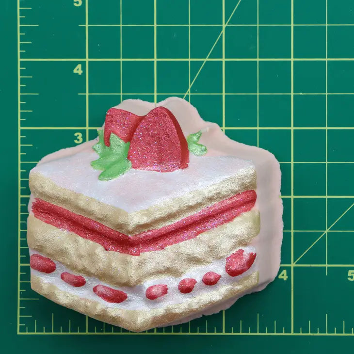 Strawberry Shortcake Bath Bomb - Cosplay Arts Shop